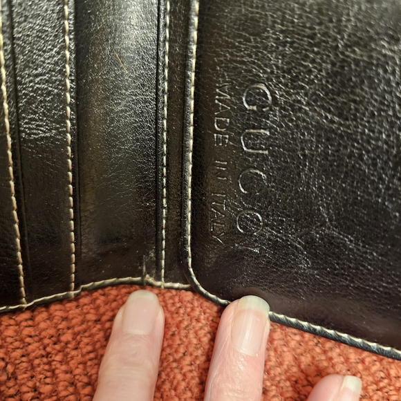 Gucci Black Leather Wallet and Checkbook Holder - Picture 4 of 9